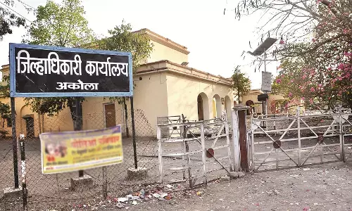 शिविर के माध्यम से दिव्यांगों को दी जाएंगी सुविधाएं  - जिलाधिकारी