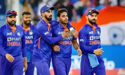 भारतीय टीम के घरेलू मैचों के मीडिया राइट्स की रेस में वायकॉम 18 ने मारी बाजी, अब इस टीवी चैनल पर प्रसारित होंगे भारत के घरेलू मुकाबले भारतीय टीम के घरेलू मैचों के मीडिया राइट्स की रेस में वायकॉम 18 ने मारी बाजी, अब इस टीवी चैनल पर प्रसारित होंगे भारत के घरेलू मुकाबले