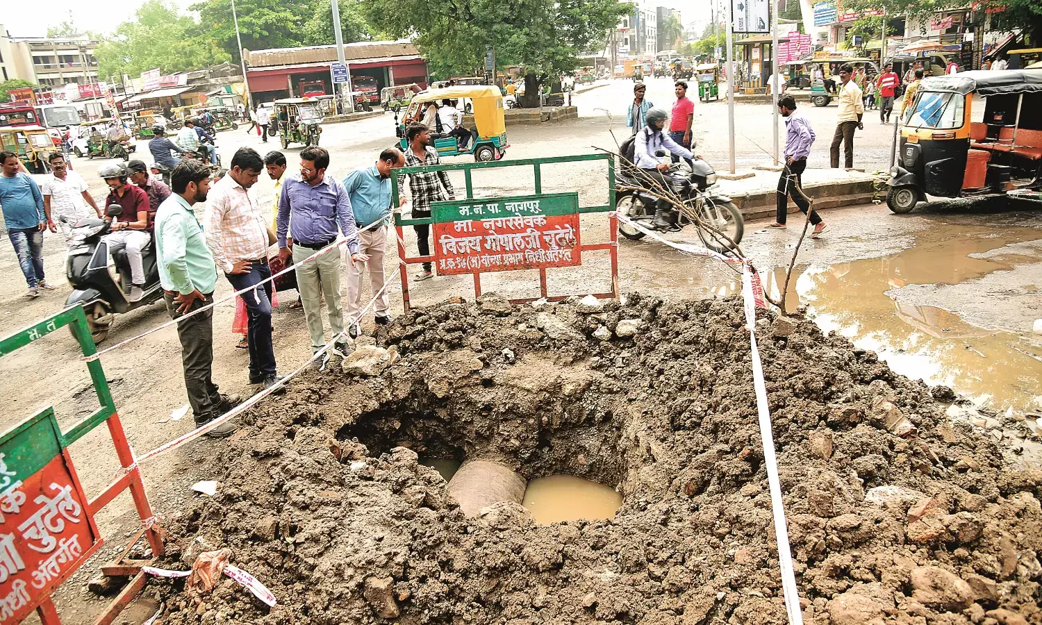 पेयजल को तरस रहा महानगर का अधिकांश इलाका