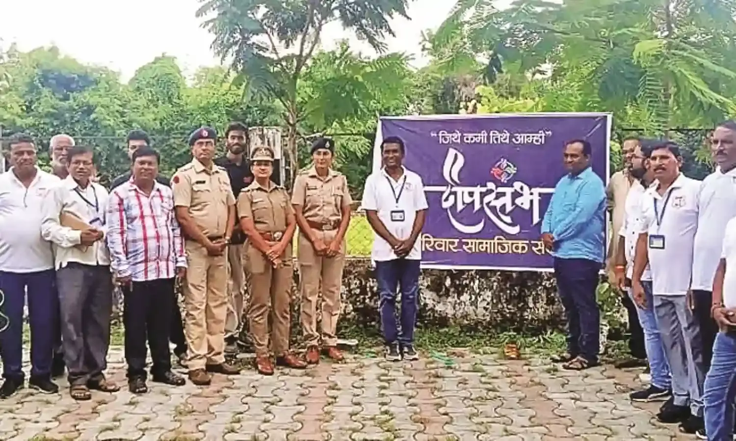 फलदार पौधों से तैयार हुई अमृत वाटिका