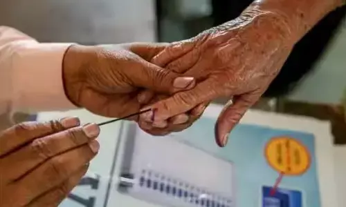 पहले भी बन चुकी हैं एक देश-एक चुनाव को लेकर कमेटियां, जानिए किन सिफारिशों की वजह से कानून बनने में आईं मुश्किलें पहले भी बन चुकी हैं एक देश-एक चुनाव को लेकर कमेटियां, जानिए किन सिफारिशों की वजह से कानून बनने में आईं मुश्किलें