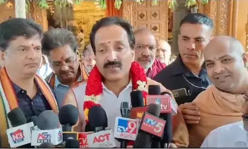 इसरो अध्यक्ष एस. सोमनाथ ने आदित्य एल-1 की सफलता के लिए पूजा की