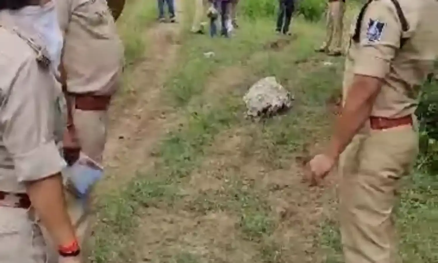 धिक्कार है ऐसे पिता पर... बेटी का शारीरिक शोषण किया, गर्भवती होने पर गला घोंटकर की हत्या
