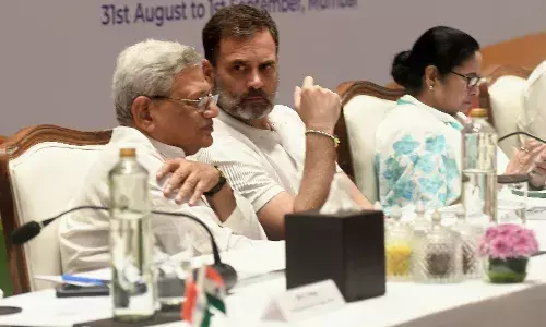 इंडिया गठबंधन में टीएमसी की मौजूदगी पर पश्चिम बंगाल कांग्रेस का विद्रोह गंभीर इंडिया गठबंधन में टीएमसी की मौजूदगी पर पश्चिम बंगाल कांग्रेस का विद्रोह गंभीर