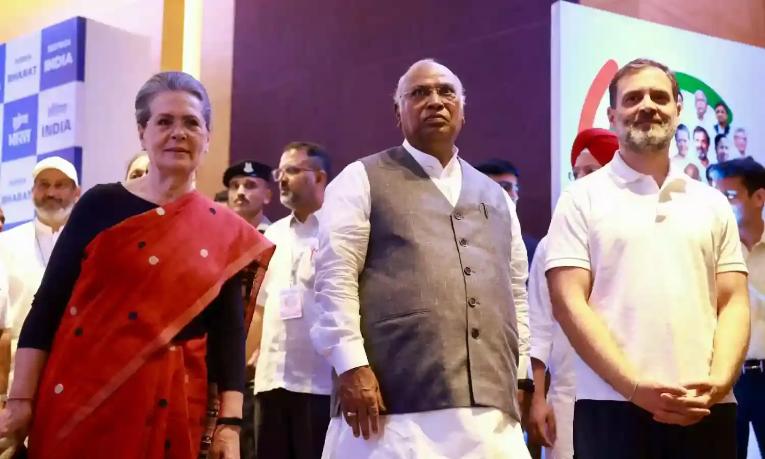 मल्लिकार्जुन खड़गे ने 16 सदस्यीय सीईसी का गठन किया, सदस्यों में सोनिया-राहुल भी शामिल