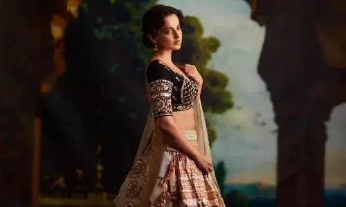 कंगना रनौत चंद्रमुखी 2 के ट्रेलर में खूबसूरत डांसर के रूप में आईं नजर कंगना रनौत चंद्रमुखी 2 के ट्रेलर में खूबसूरत डांसर के रूप में आईं नजर