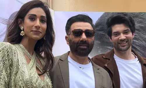 सनी देओल ने बेटे की डेब्यू फिल्म दोनों की तुलना अपने प्रोडक्शन की सोचा ना था से की