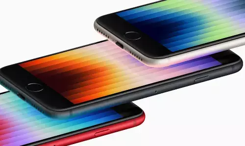 सैमसंग को पछाड़कर एप्पल बन सकता है ग्लोबल स्मार्टफोन लीडर सैमसंग को पछाड़कर एप्पल बन सकता है ग्लोबल स्मार्टफोन लीडर