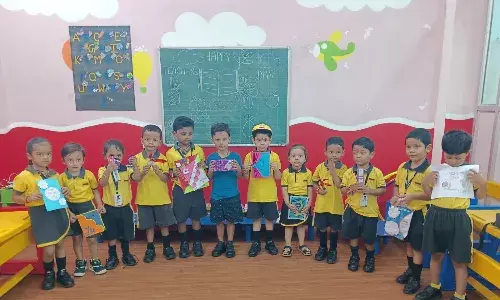 किडजी प्ले स्कूल में मनाया गया शिक्षक दिवस