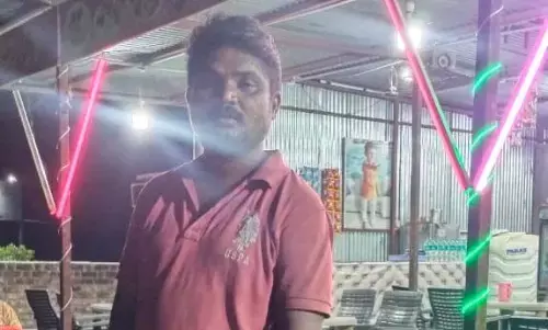 सड़क किनारे खड़े युवक को ट्रक ने मारी टक्कर, मौत