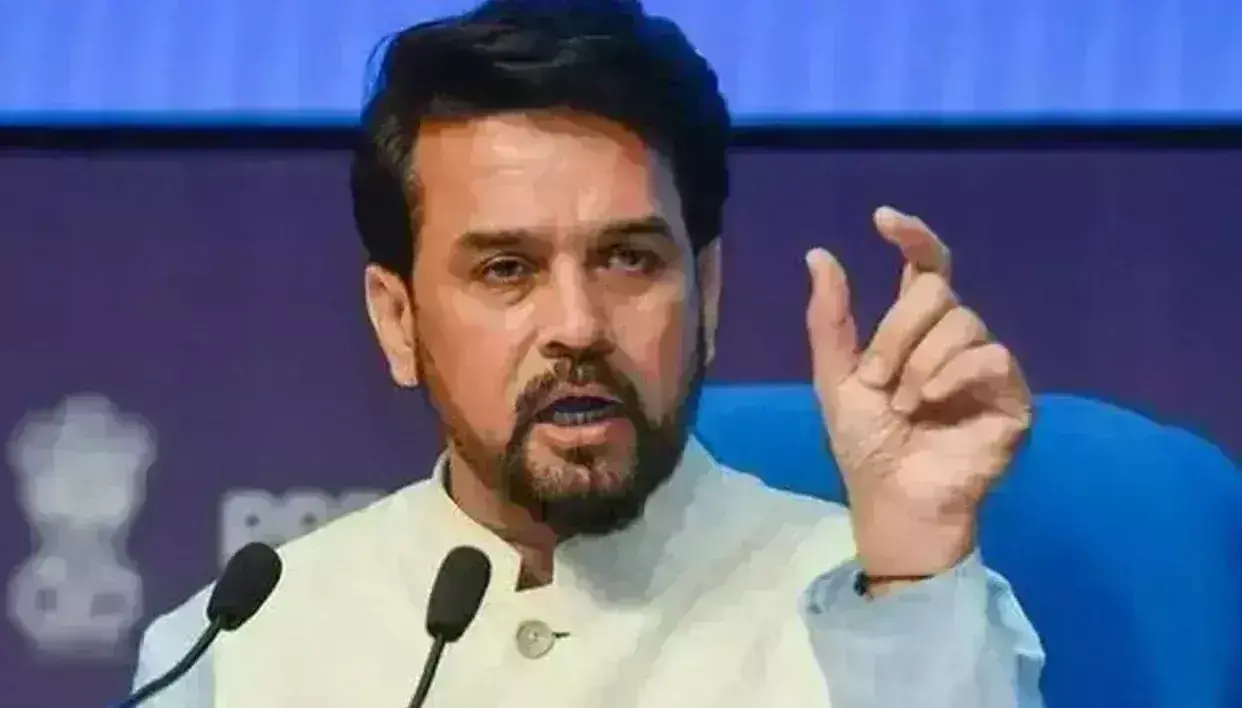 सनातन धर्म को अपमानित करने वाले देश से माफी मांगें -अनुराग ठाकुर