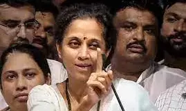 अजित के शरद पवार के साथ आने के सवाल पर सुप्रिया बोलीं - आपके मुंह में बारामती की शक्कर अजित के शरद पवार के साथ आने के सवाल पर सुप्रिया बोलीं - आपके मुंह में बारामती की शक्कर