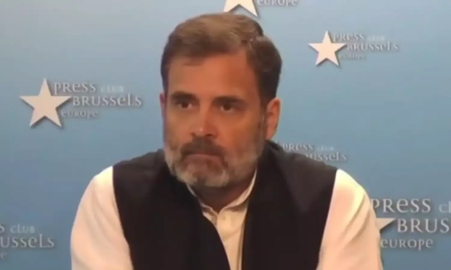 अनुच्छेद 370 पर कांग्रेस का रुख स्पष्ट, देश की हर आवाज सुनी जानी चाहिए: राहुल