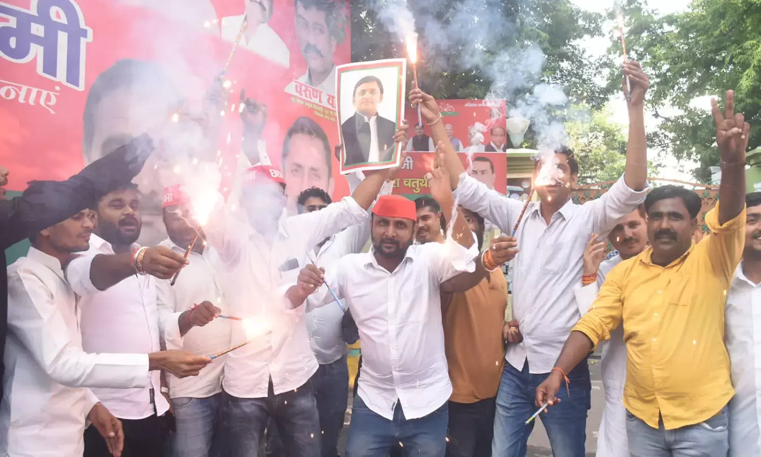 उत्तर प्रदेश के घोसी उपचुनाव में सपा ने फिर मारी बाजी, जीत से इंडिया गठबंधन के नेता गदगद