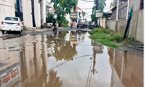 बारिश से फिर बेहाल हुआ शहर, कई इलाकों में भरा पानी