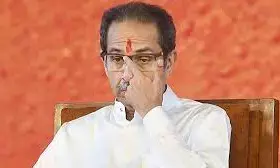 सूखाग्रस्त अहमदनगर के दौरे में किसानों ने उद्धव ठाकरे को बताई व्यथा