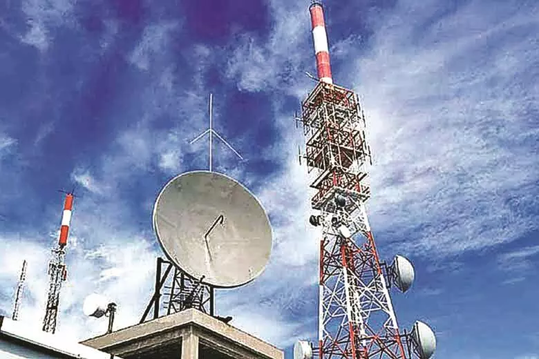 339 कनेक्शन बंद - पश्चिम नागपुर में बीएसएनएल की लैंडलाइन सेवा लड़खड़ाई 339 कनेक्शन बंद - पश्चिम नागपुर में बीएसएनएल की लैंडलाइन सेवा लड़खड़ाई