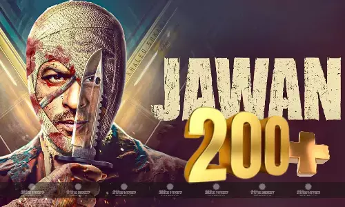 पहले दिन धमाकेदार ओपनिंग के बाद धीमी पड़ी जवान की रफ्तार, दूसरे दिन इतने कलेक्शन के साथ 200 करोड़ के क्लब में एंट्री!