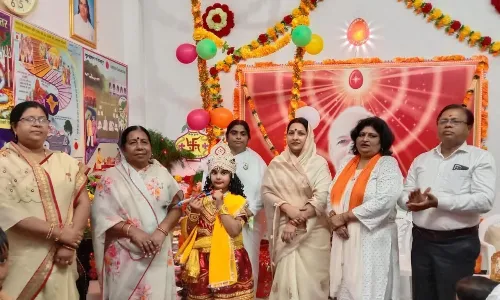 शासकीय कन्या हाई स्कूल में बाउण्ड्रीवाल नहीं, छात्रायें परेशान