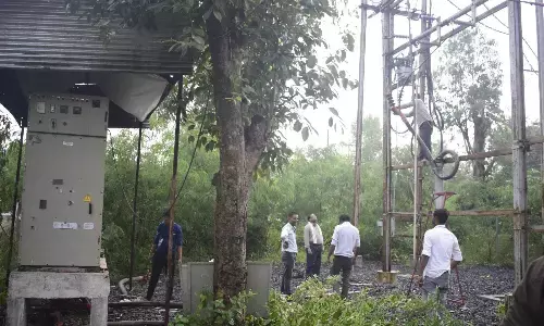 शॉर्ट सर्किट से लगी आग, गृहस्थी जलकर खाक शॉर्ट सर्किट से लगी आग, गृहस्थी जलकर खाक