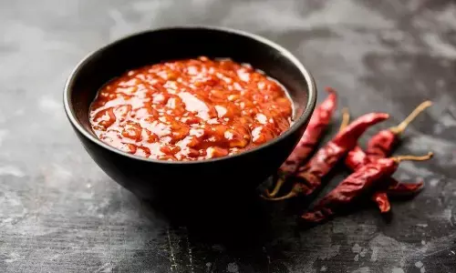 घर पर बनाएं बाजार जैसी परफेक्ट सेजवान चटनी, यहां जाने सिंपल रेसिपी