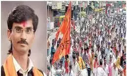 नए शासनादेश से भी संतुष्ट नहीं हुए जरांगे, अब मराठवाडा नहीं पूरे महाराष्ट्र के लिए चाहते हैं जीआर नए शासनादेश से भी संतुष्ट नहीं हुए जरांगे, अब मराठवाडा नहीं पूरे महाराष्ट्र के लिए चाहते हैं जीआर