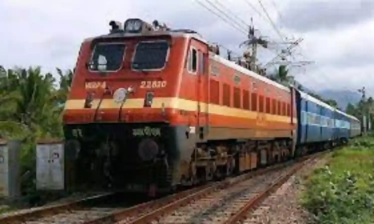 एक माह में 36 हजार बिना टिकट यात्री पकड़े गए - 1 करोड़ 48 लाख रुपए जुर्माना वसूला