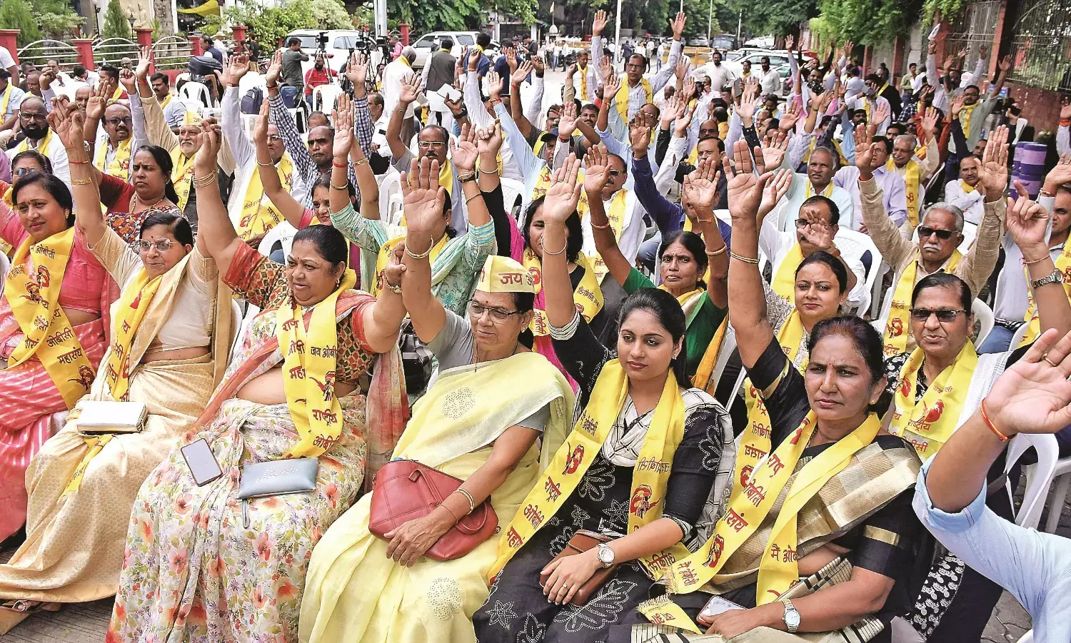 ओबीसी में मराठा आरक्षण बर्दाश्त नहीं