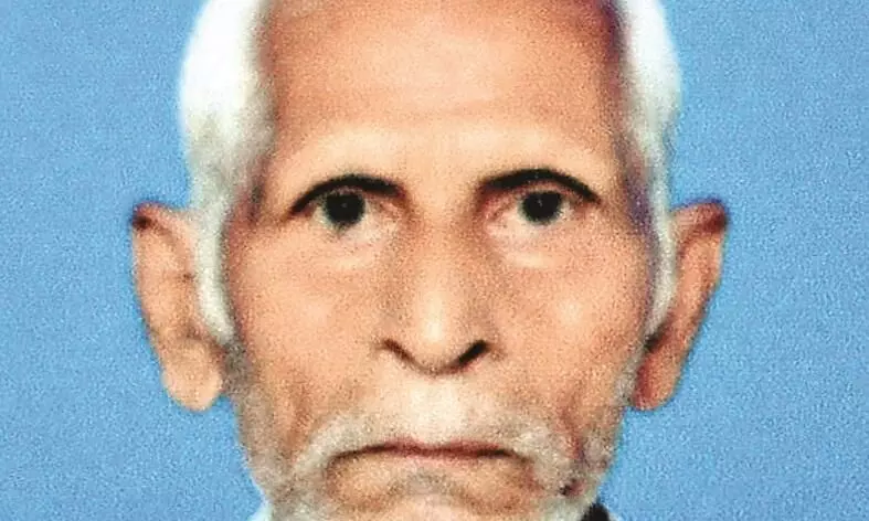 गाली देने से मना किया तो पुत्र ने पिता को मार डाला गाली देने से मना किया तो पुत्र ने पिता को मार डाला