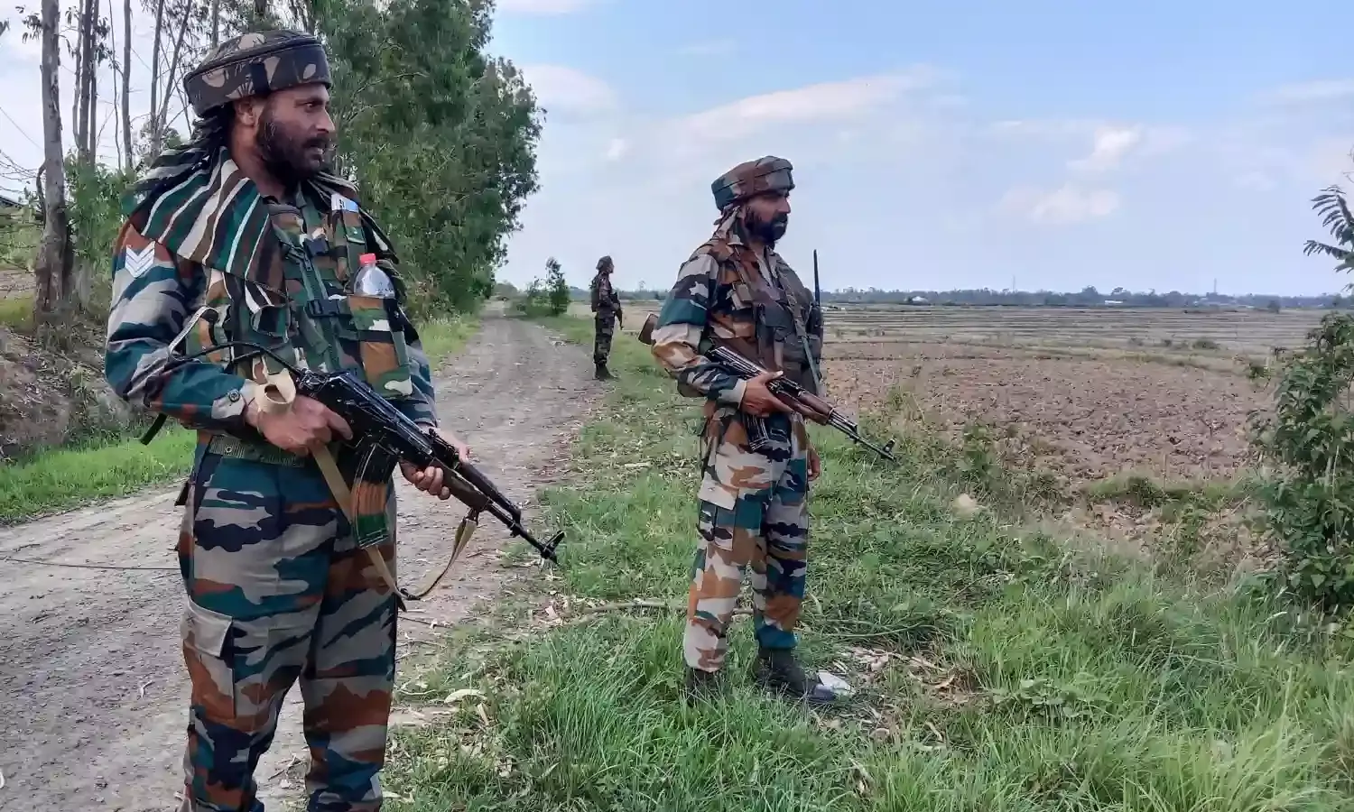 3 आदिवासियों की गोली मारकर हत्या