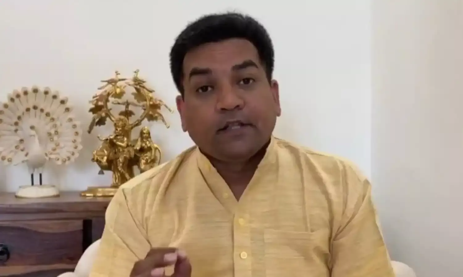 पटाखों पर बैन तुष्टिकरण की राजनीति, प्रदूषण से नहीं बल्कि दिवाली से लड़ रही है केजरीवाल सरकार – भाजपा