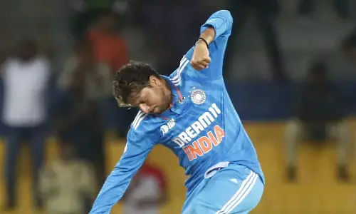 कुलदीप यादव ने मारा पाकिस्तान के खिलाफ पंजा, बोले- सफलता का श्रेय...