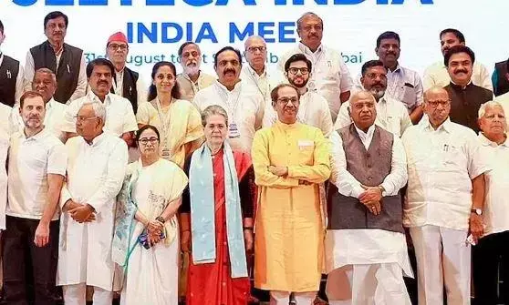 दिल्ली में एनसीपी प्रमुख शरद पवार के आवास पर हुई इंडिया गठबंधन की बैठक