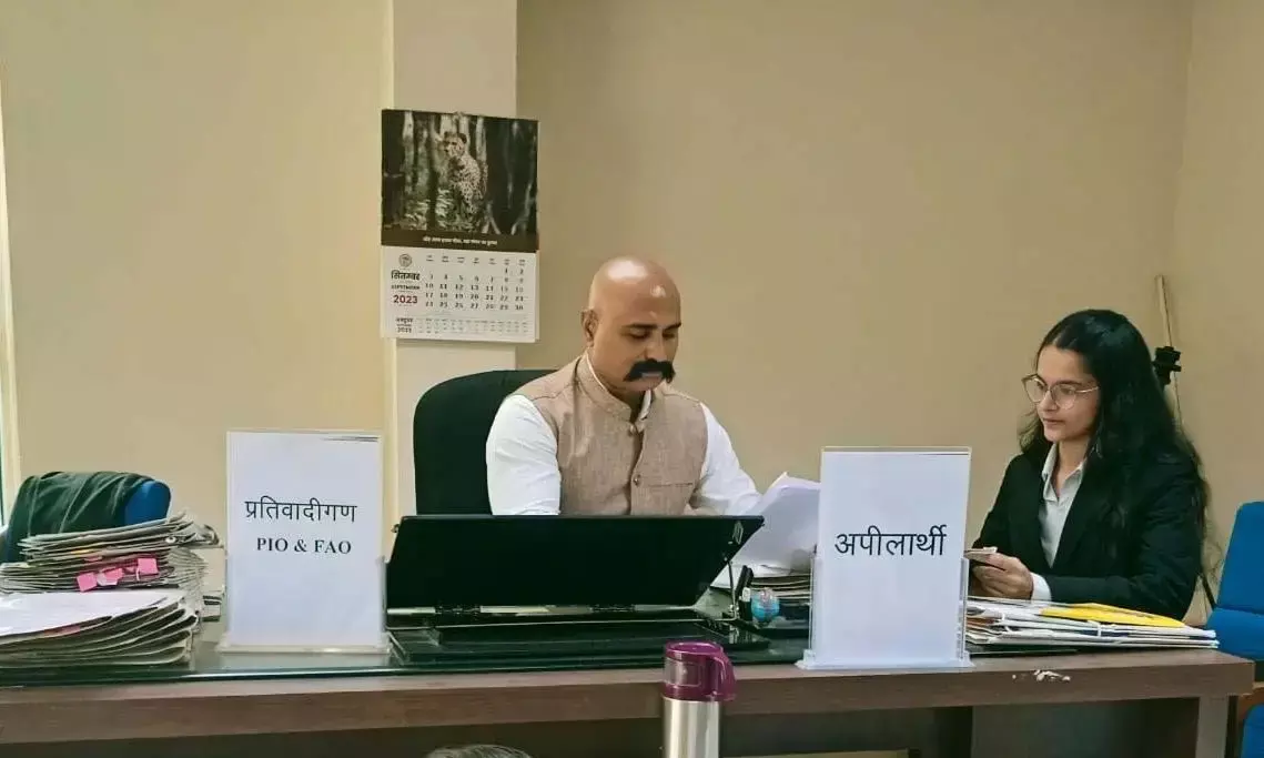 दतिया बिजली विभाग के जेई को राहुल सिंह ने दिया झटका, लगाया 25 हजार का जुर्माना