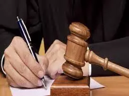 राज्य के जिला न्यायालयों में 50 लाख से ज्यादा मामले लंबित राज्य के जिला न्यायालयों में 50 लाख से ज्यादा मामले लंबित