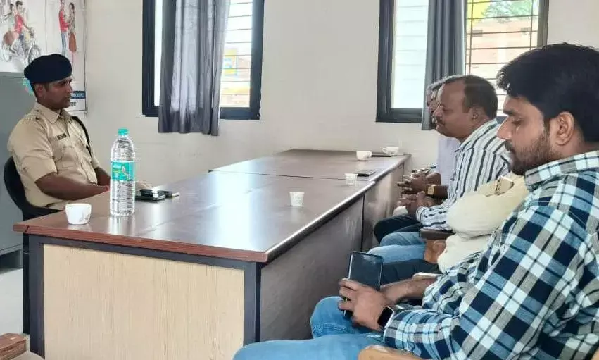 पुलिस अधीक्षक पहुंचे पवई थाना, कानून व्यवस्था का लिया जायजा