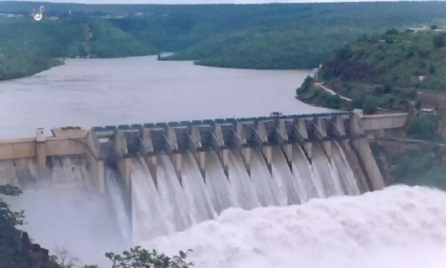 मराठवाड़ा संभाग में जलसंकट, जलाशयों में 47.61 प्रतिशत पानी कम