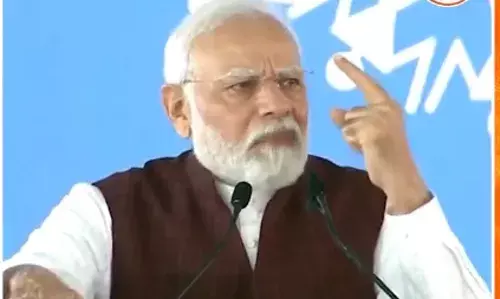 घमंडिया गठबंधन की नीति सनातन परंपरा को समाप्त करने की : पीएम मोदी