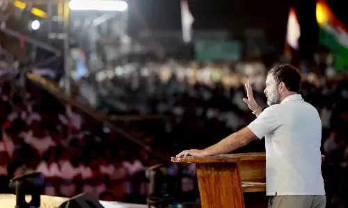 बीआरएस, भाजपा और एआईएमआईएम साझेदारी में काम कर रहे बीआरएस, भाजपा और एआईएमआईएम साझेदारी में काम कर रहे