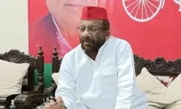 नगर सहित अन्य सड़कों का हाल है बेहाल: जाहिद बेग