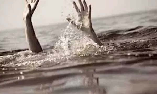 नदी में उतराती मिलीं लापता बहनों की लाशें, एक-दूसरे से बँधे थे हाथ