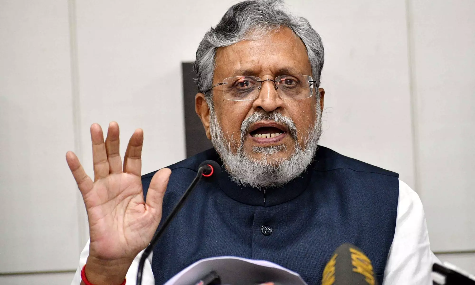भाजपा नेता सुशील मोदी ने कहा, कांग्रेस लालू प्रसाद के दबाव में नहीं पास करा पाई थी महिला आरक्षण बिल भाजपा नेता सुशील मोदी ने कहा, कांग्रेस लालू प्रसाद के दबाव में नहीं पास करा पाई थी महिला आरक्षण बिल