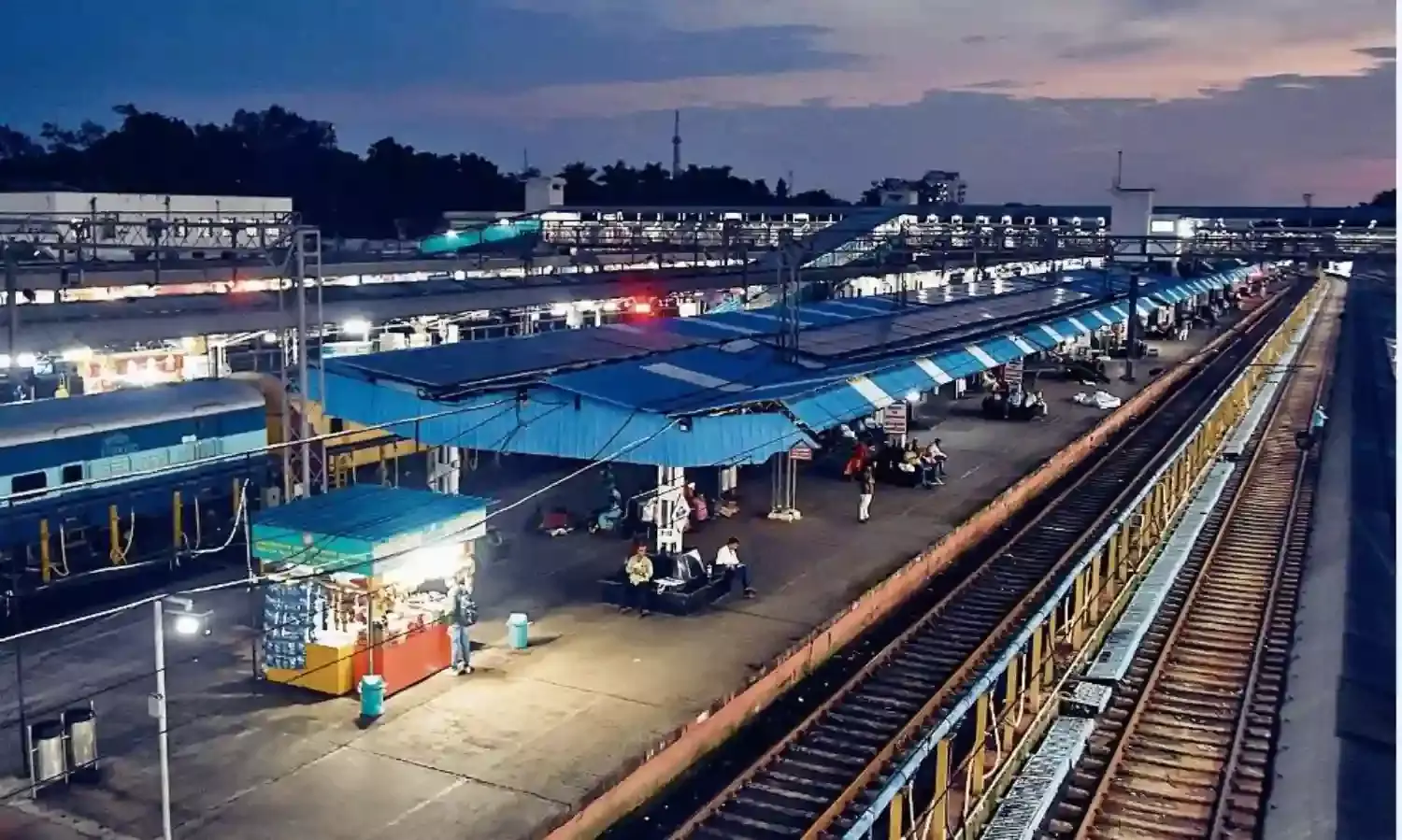 स्टेशन को विश्वस्तरीय बनाने कवायद, कार्य शुरू हुआ नहीं और डेढ़ सौ करोड़ बढ़ी लागत