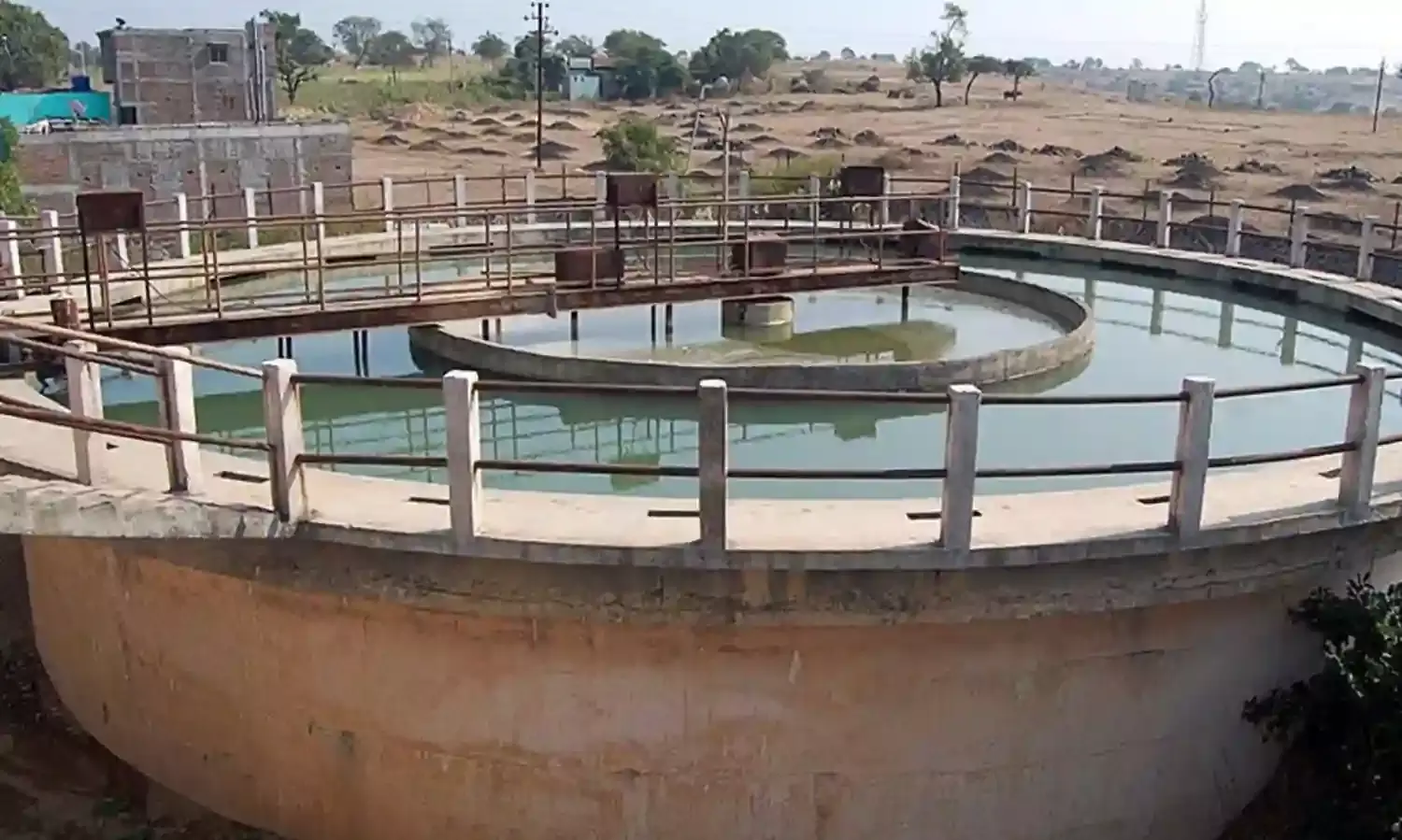 भरी बरसात में जलसंकट से जूझ रहे गड़चिरोलीवासी