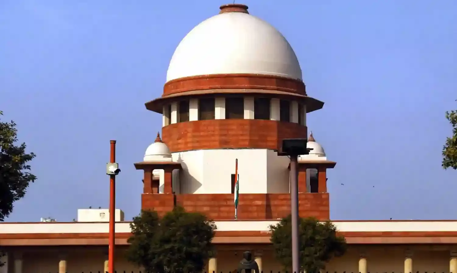 सुप्रीम कोर्ट का ईवीएम स्रोत कोड के स्वतंत्र ऑडिट के लिए चुनाव आयोग को निर्देश पर विचार से इनकार