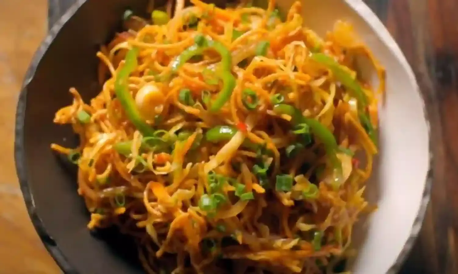 घर पर बनाएं रेस्टोरेंट जैसी चाइनीज भेल, जानिए इसकी आसान रेसिपी