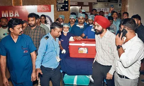 ब्रेन डेड पेशेंट के लिवर ट्रांसप्लांट के लिए बनाया गया ग्रीन कॉरिडोर ब्रेन डेड पेशेंट के लिवर ट्रांसप्लांट के लिए बनाया गया ग्रीन कॉरिडोर