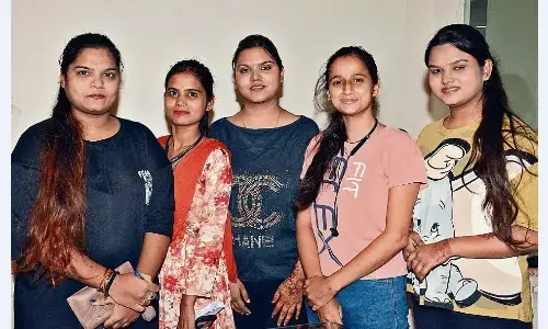 दैनिक भास्कर गरबा महोत्सव को लेकर उत्साहित हैं प्रशिक्षणार्थी दैनिक भास्कर गरबा महोत्सव को लेकर उत्साहित हैं प्रशिक्षणार्थी