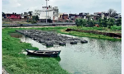 पाँच साल में एक बाल्टी पानी भी साफ नहीं कर सका गुलौआ ताल में बना वॉटर ट्रीटमेंट प्लांट