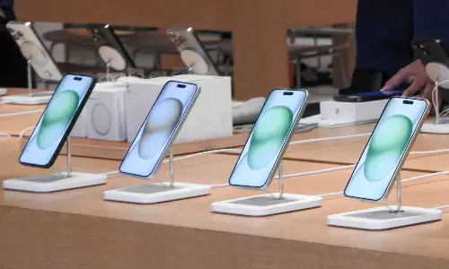 मेक इन इंडिया आईफोन 15 सुपर अपग्रेड ढेर सारे फीचर्स से लैस, कैमरे और डिजाइन का जवाब नहीं मेक इन इंडिया आईफोन 15 सुपर अपग्रेड ढेर सारे फीचर्स से लैस, कैमरे और डिजाइन का जवाब नहीं